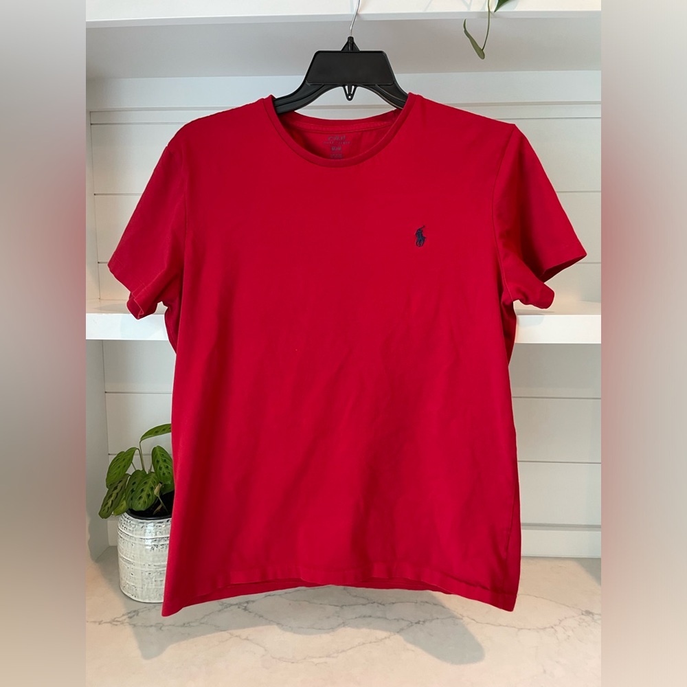 Men’s Polo classic fit tee